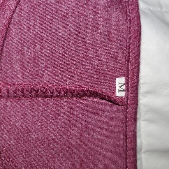 Unknown brand medium tunic. Maroon with lace trim at the bottom. Has pockets - Picture 5 of 7